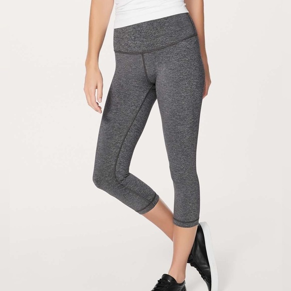 Lululemon Wunder Under Crop (Hi-Rise) *Luxtreme 21 - Picture 1 of 9